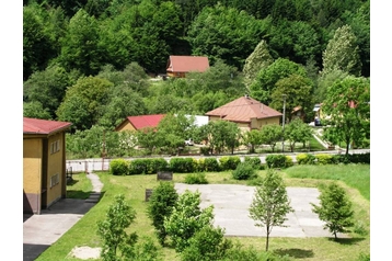 Eslovaquia Byt Horná Mariková, Exterior